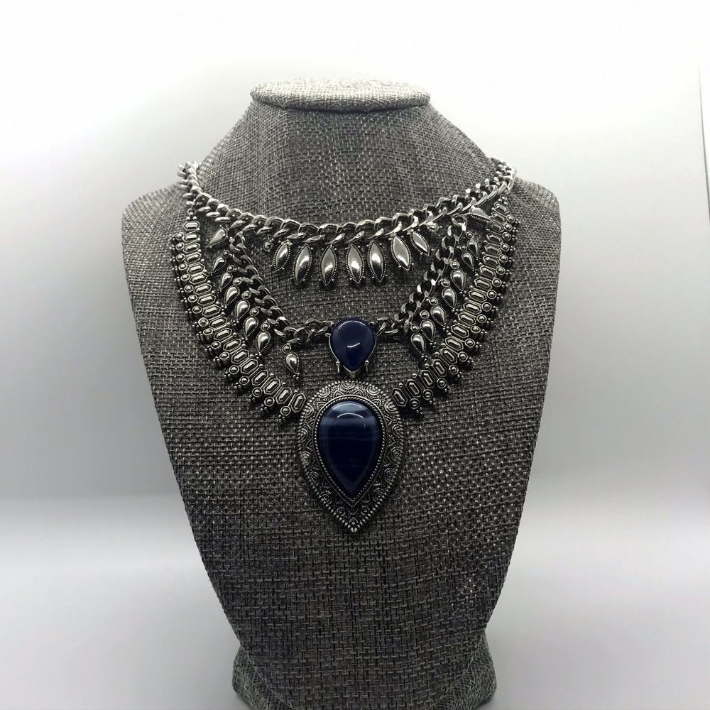 Reverse Teardrop Necklace